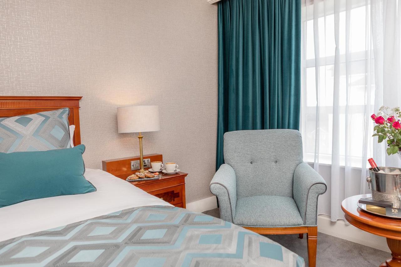 Knightsbrook & Golf Hotel