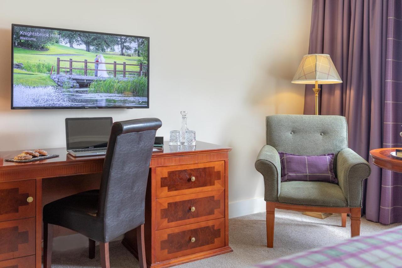 Hotel Knightsbrook & Golf 4*